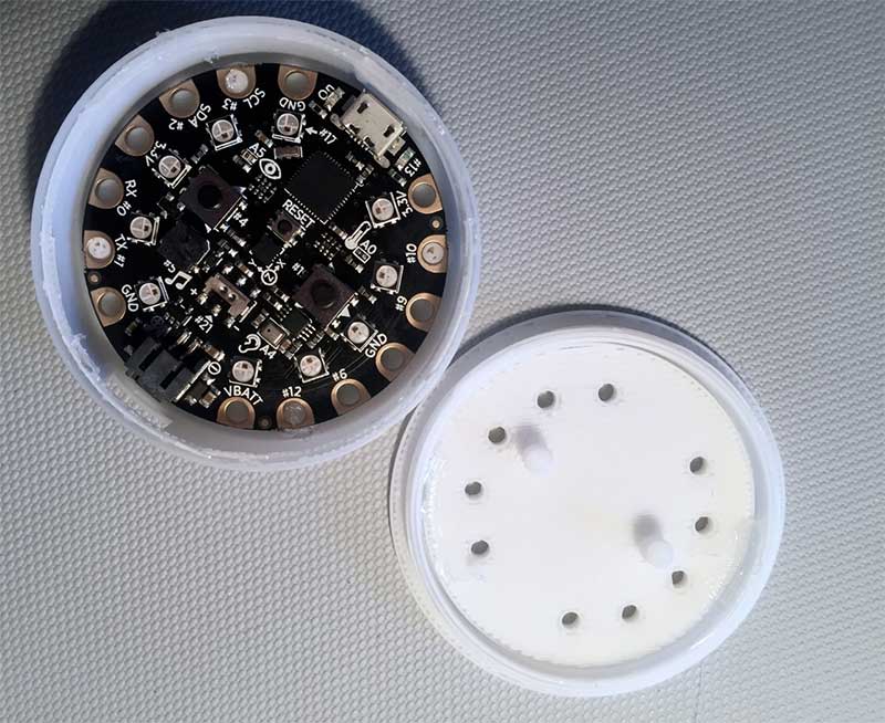 Circuit Playground & Fiber Optics